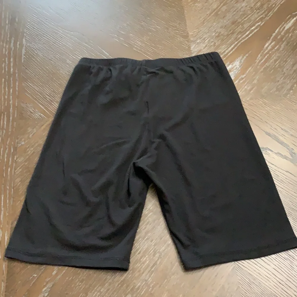 Brave Soul black Hugh waisted biker shorts Size M